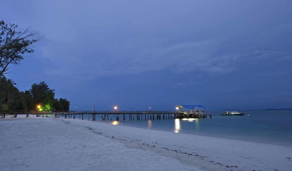 Aseania Resort Pulau Besar Mersing Exterior foto